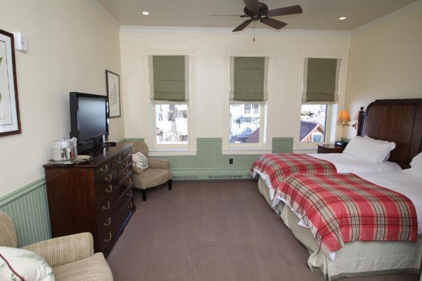 New Sheridan Hotel image 14