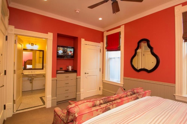 New Sheridan Hotel image 24